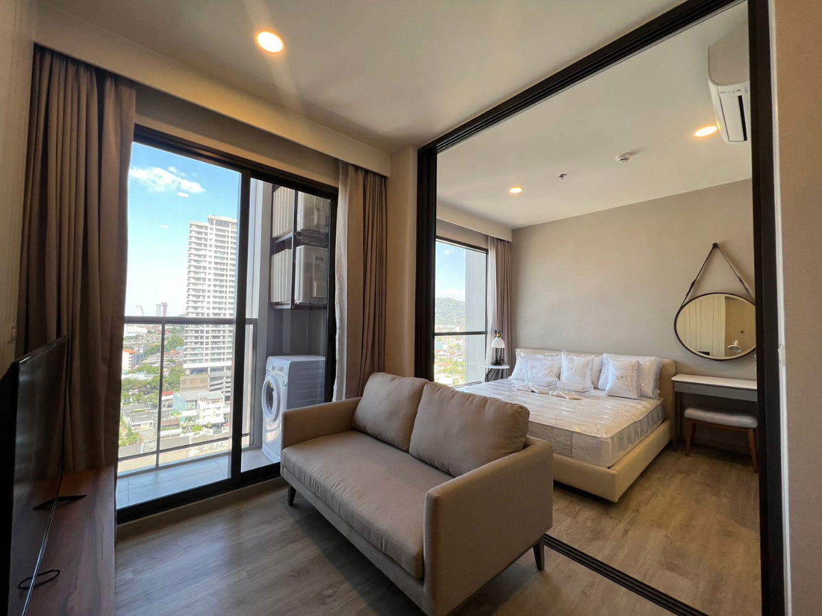 KEEN Center Condo 16500 35 Sqm.