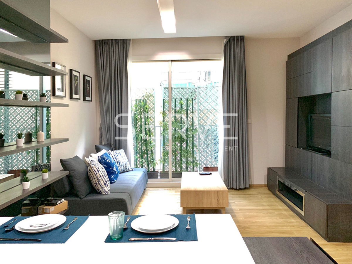 1 Bed Nice Decorate and Nice Location Close to BTS Thong Lo 150 m. at Siri at Sukhumvit Condo / For Rent