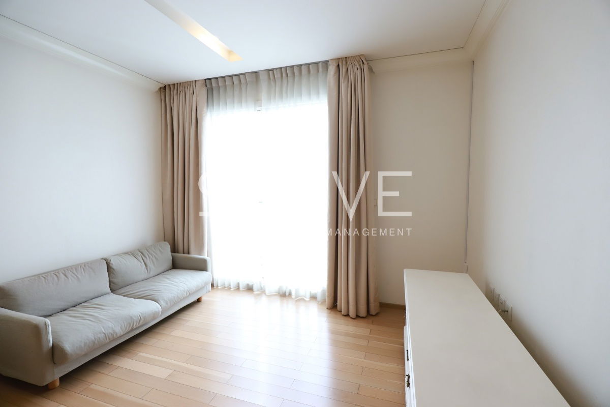 1 เตียงพร้อมอ่างอาบน้ำ ไบรท์สไตล์ ชั้นสูง