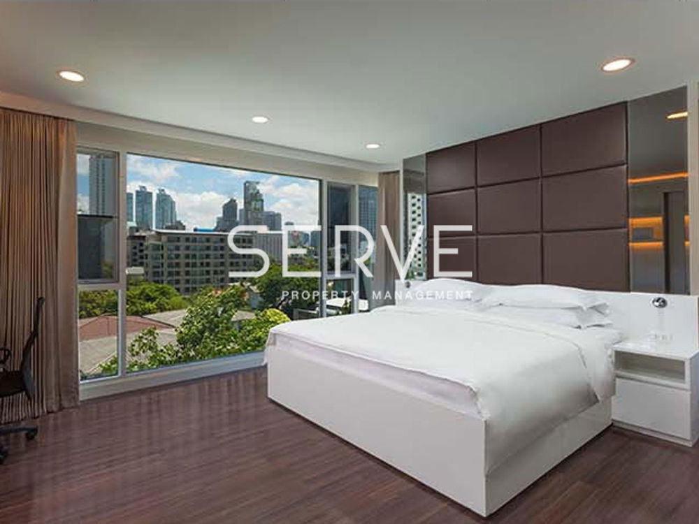 Large 3 Bd. Unit in the center of Phrom Phong Area // Close to BTS-Aashiana Sukhumvit 26