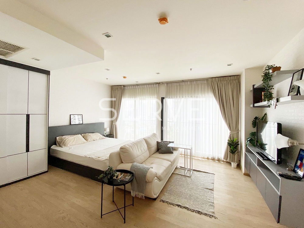 Nice Decorate Studio with Bathtub Perfect Location Connect to BTS Thong Lo /  For Rent-Noble Remix