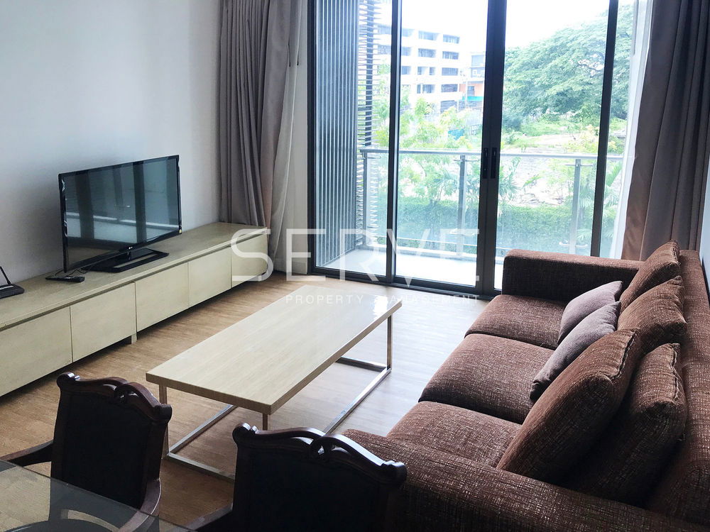 Condo 2 Bed 2 Bath with Bathtub at BTS Ekkamai for Rent-Issara@42 Sukhumvit
