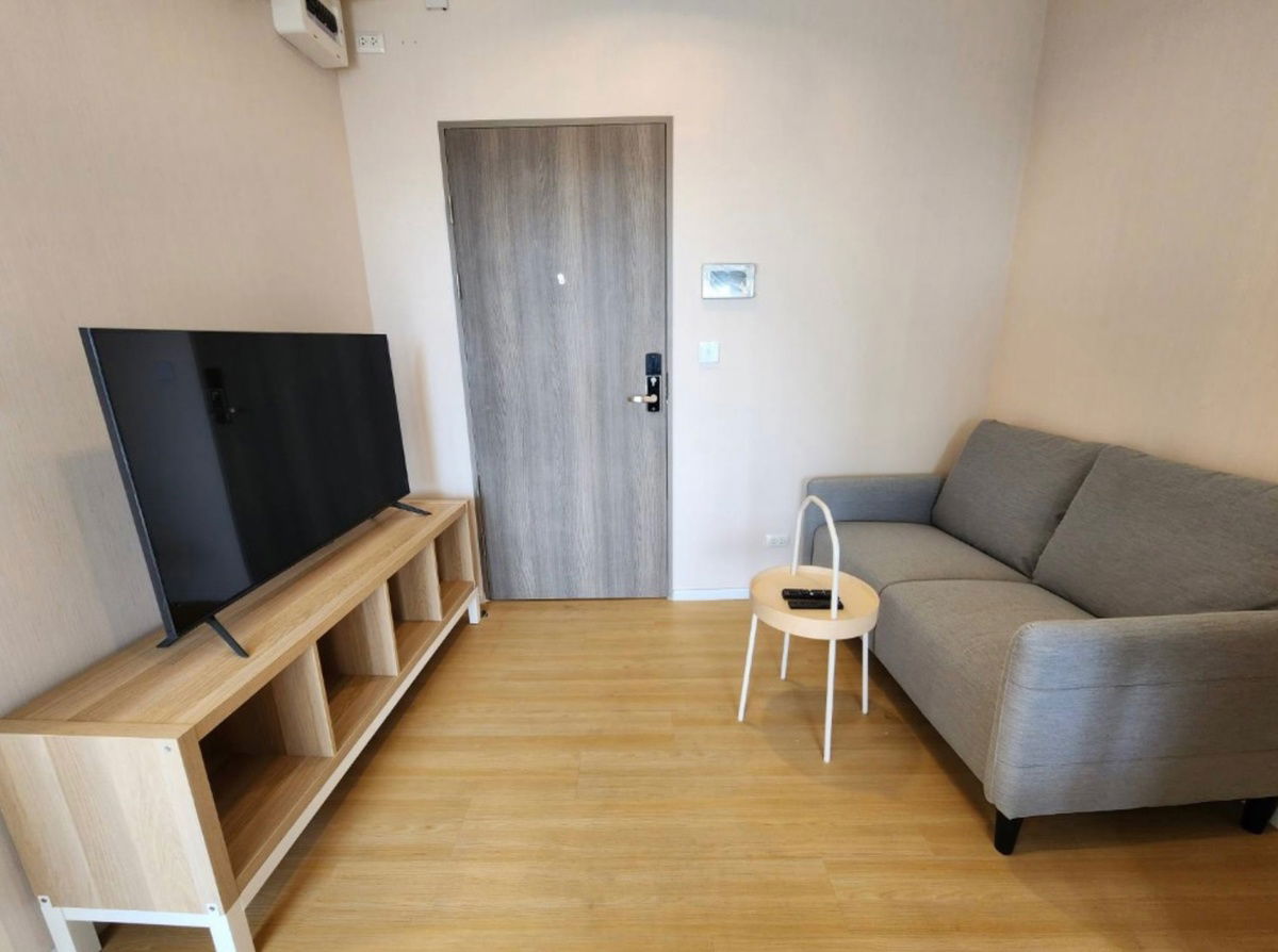 Condo for rent, The Cuvee Tiwanon, beautiful room, fully furnished, near MRT Tiwanon intersection. If interested, contact Line.