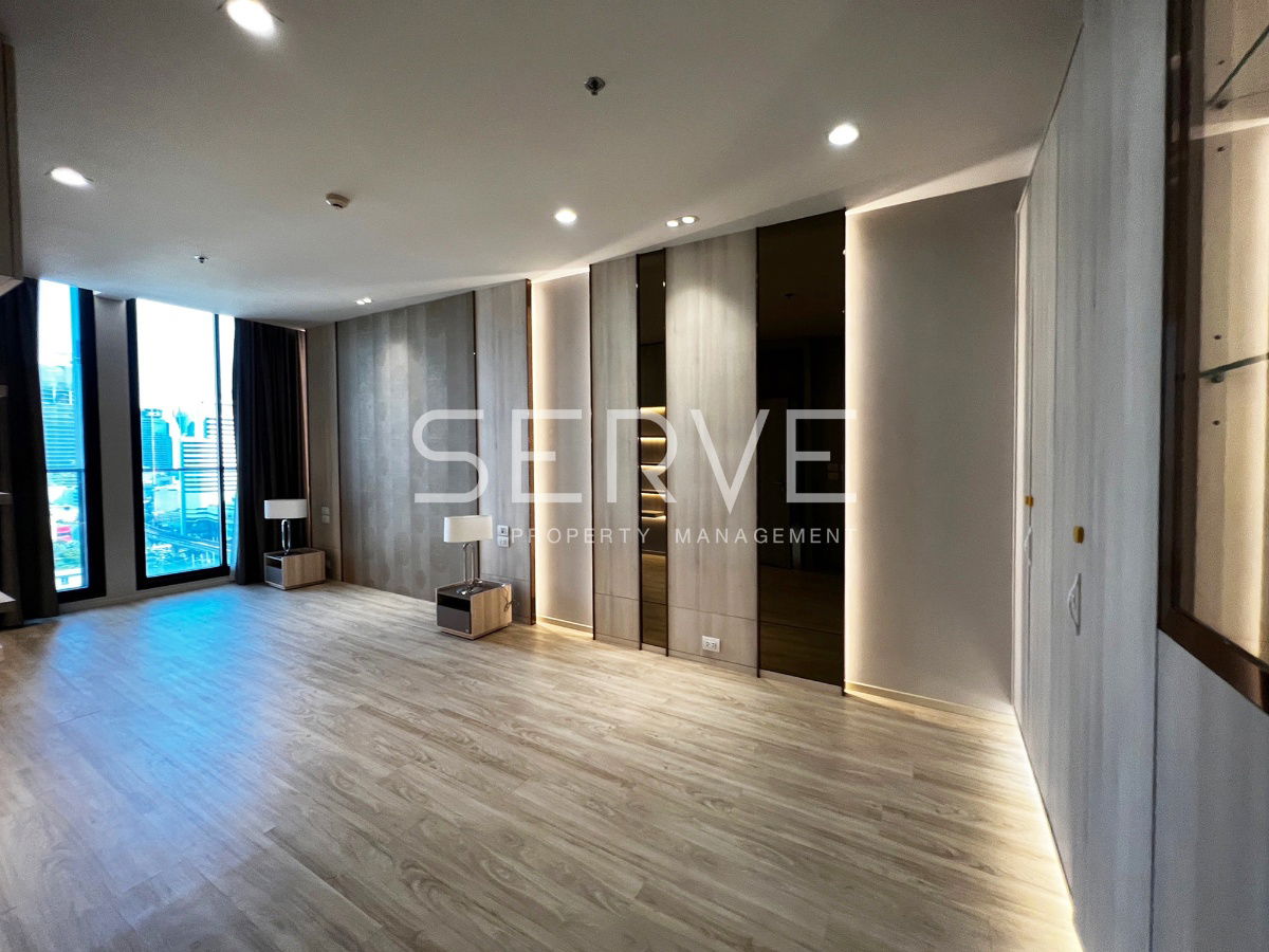 Combine 3 Beds with Bathtub with Unblock View of Sukhumvit & BTS Phloen Chit at Noble Ploenchit Condo / For Rent