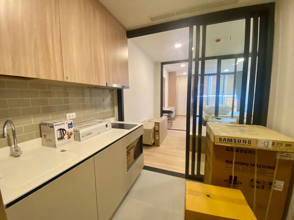 Special price! Condo for rent, XT Phayathai, 1 bedroom, 1 bathroom, price only 22,000 baht, size 42 sq.m., in the heart of the city near BTS Phayathai