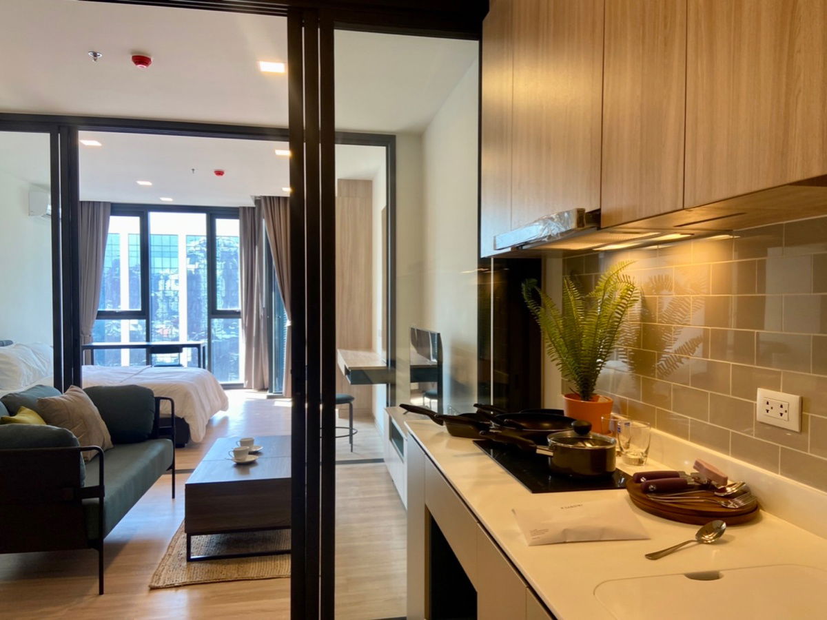 Special price! Condo for rent, XT Phayathai, 1 bedroom, 1 bathroom, price only 22,000 baht, size 42 sq.m., in the heart of the city near BTS Phayathai