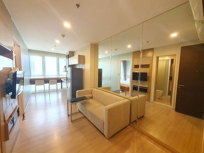Best deal for rent! Nice decorated unit facing east at Rhythm Sukhumvit 50