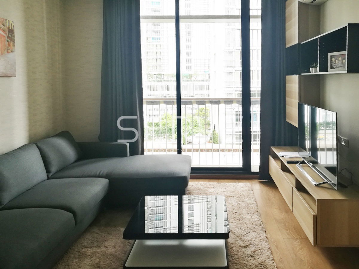 2 Beds 1 Bath Fully furnished with Electric stove Good Location BTS Phrom Phong 650 m at Park 24 or Park Origin Phrom Phong Condo / For Rent