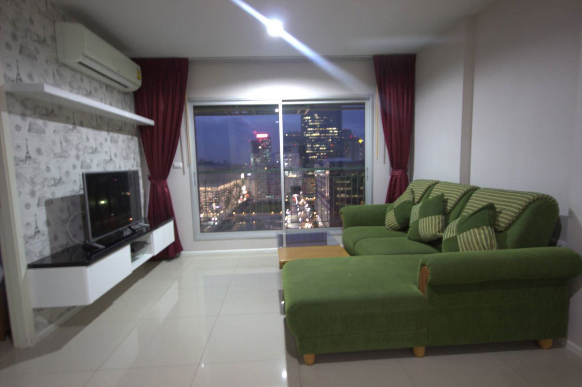 2 bed aspire rama9 for rent  0950486823