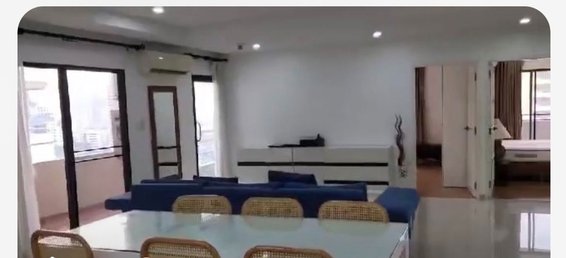 for rent Richmond Palace. 2bed 150sqm. Line id: @pfagent