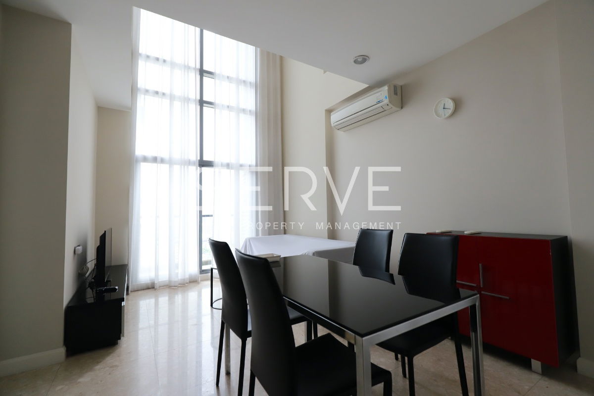 Duplex 2 Beds 2 Baths with Bathtub 98.1 sq.m. Nice View Good Location Close to BTS Thong Lo At Condo The Crest Sukhumvit 34 / Condo For Rent