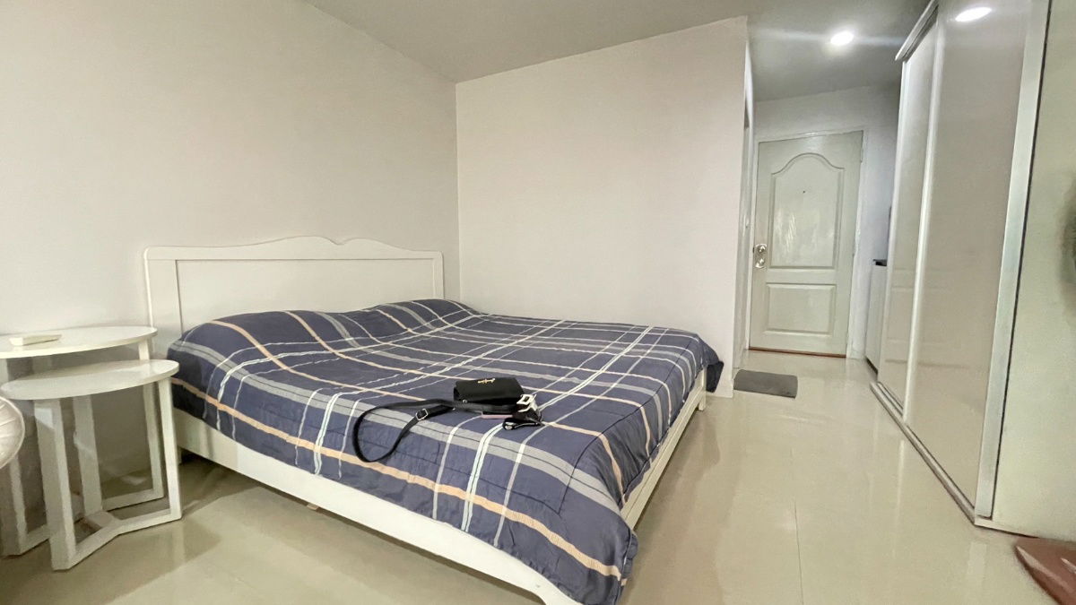 G7501💛中国客户，请加微信。(在联系方式的旁边)For rent Regent Home 6/2 Prachacheun Line ❤️💜@condopremium💜❤️