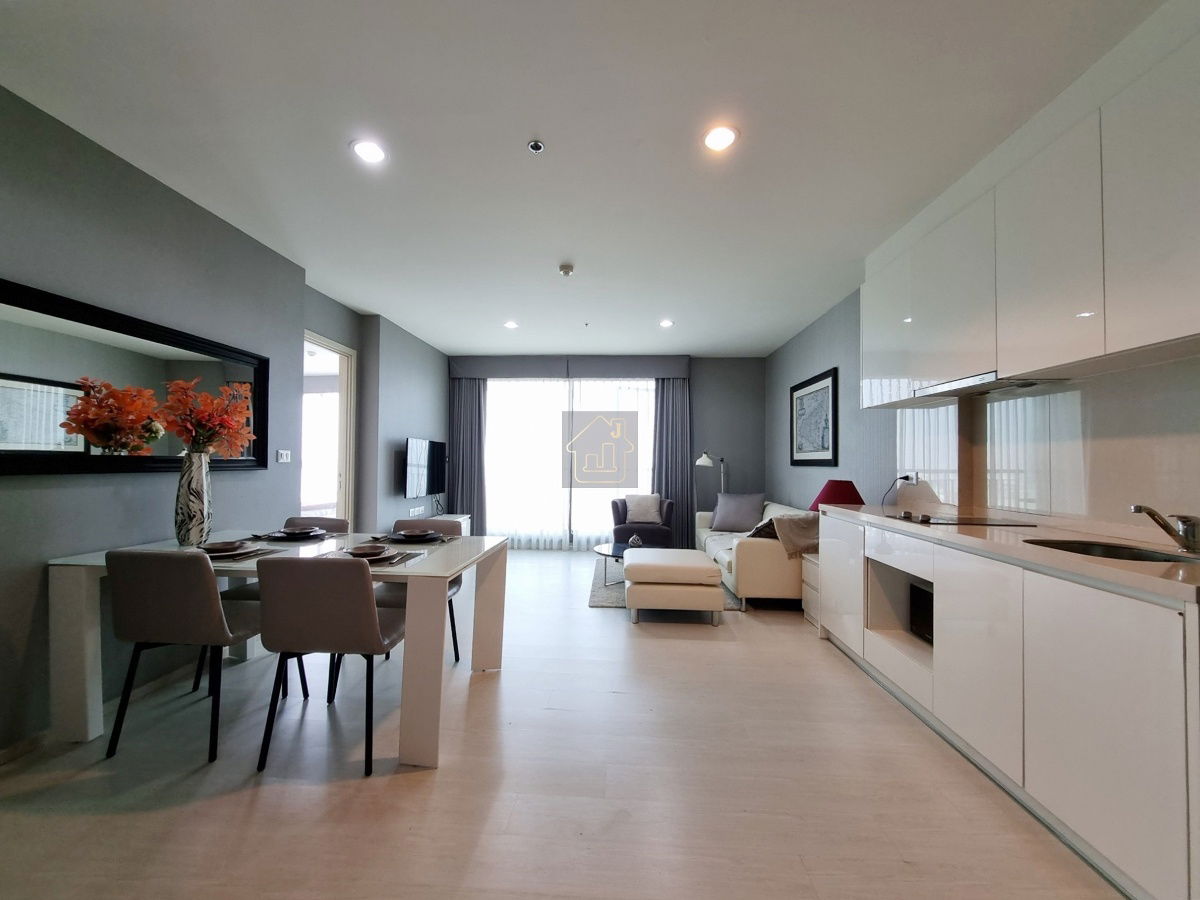 BC94 Condo for rent Rhythm Sukhumvit 42 near BTS Ekkamai