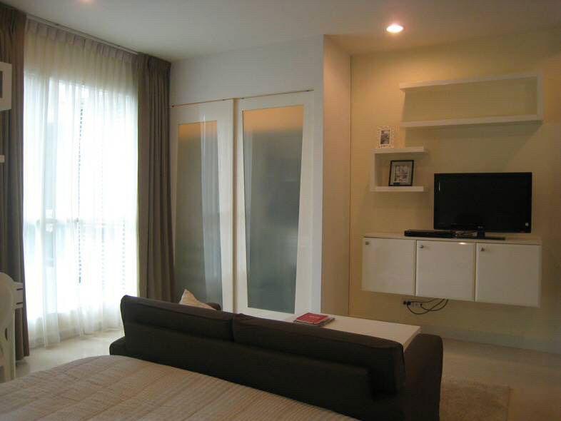 Good Price Good Location in Bangkok @The Address Chidlom Big Studio 42 Sq.m 20,000 Baht Only