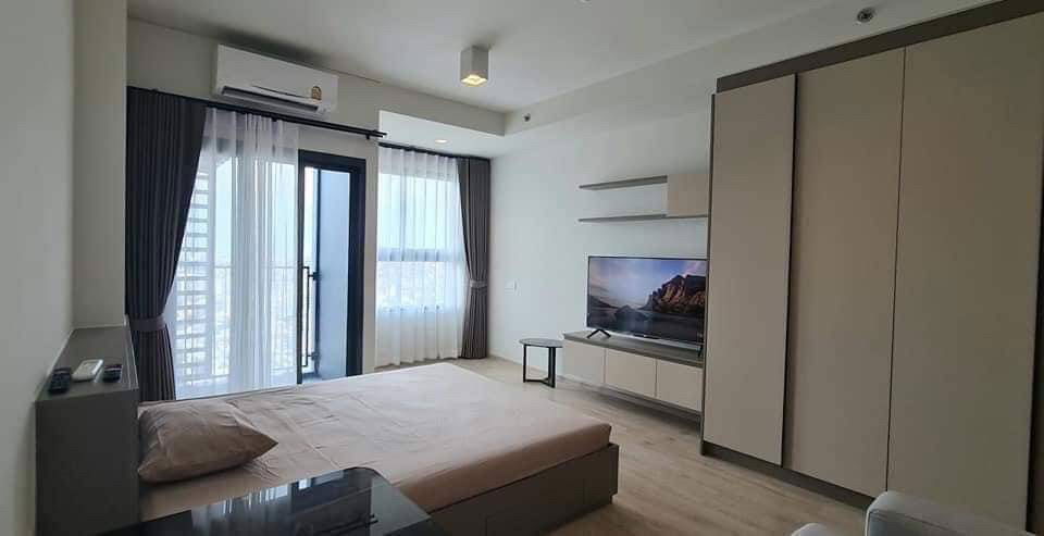 IDEO Sathorn - Wongwian Yai  Full Fuenituned