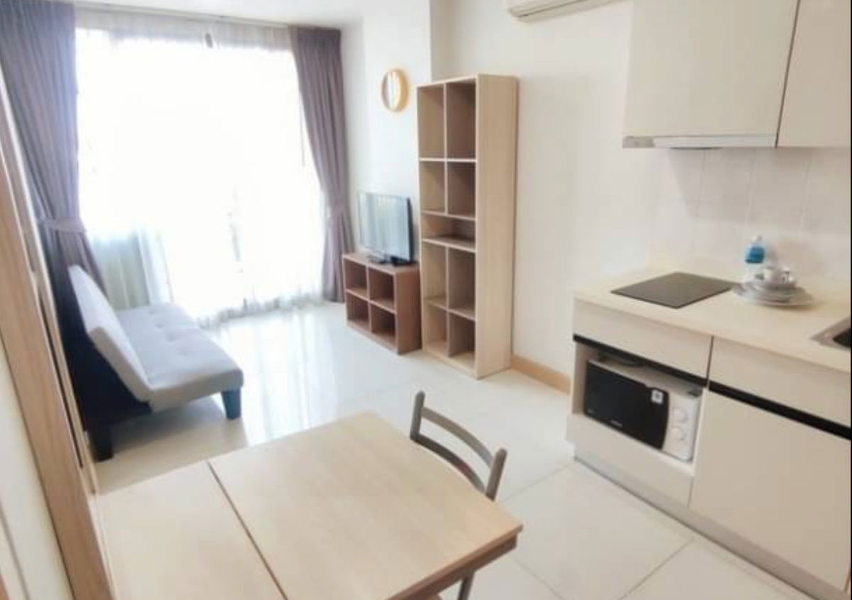 for rent The President Sukhumvit. 1bed 35sqm. Line id: @pfagent