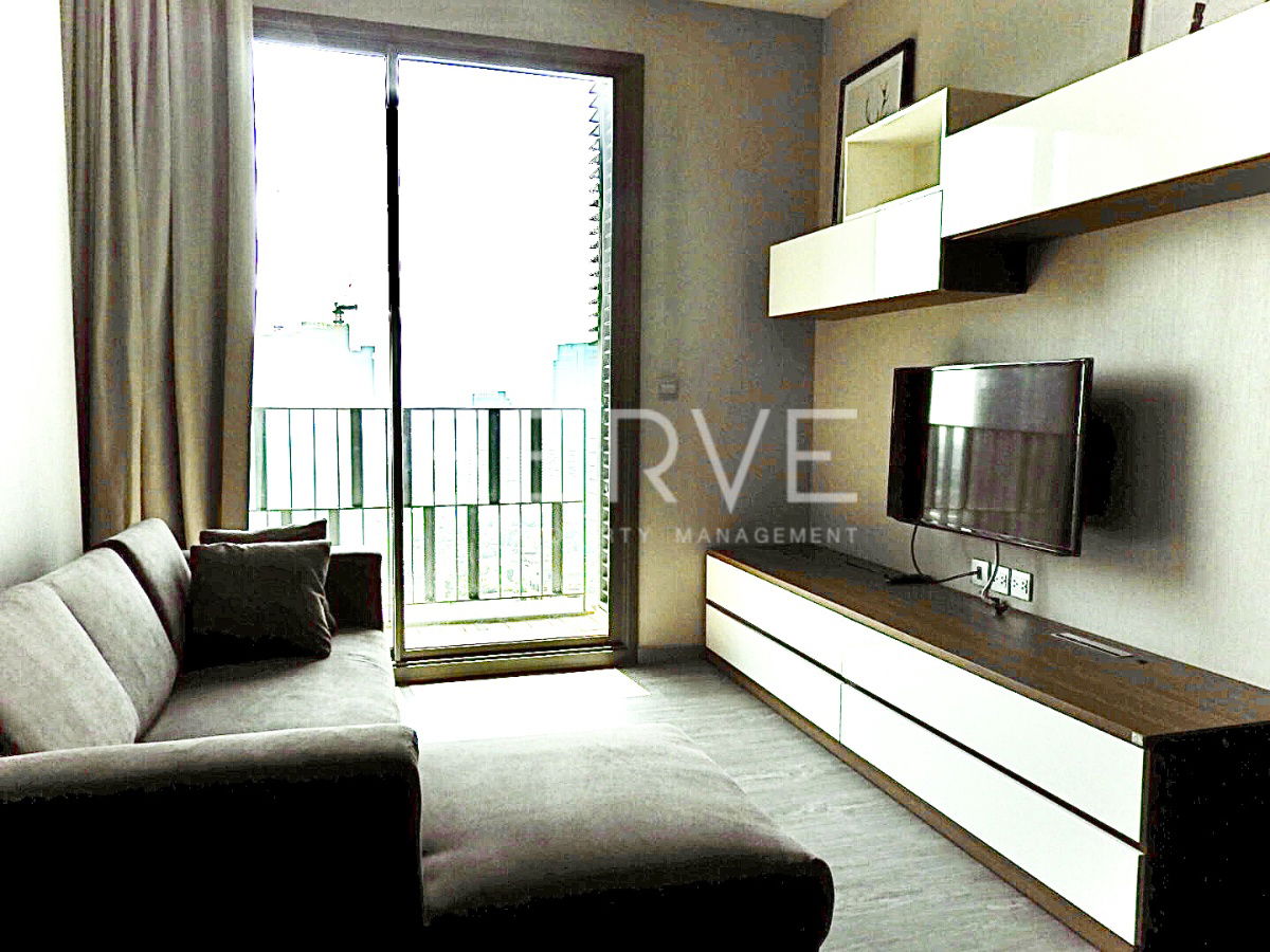 Corner Room 1 Bed High Fl. 20+ Good View & Good Location BTS Thong Lo 100 m. at Keyne By Sansiri Condo / For Rent