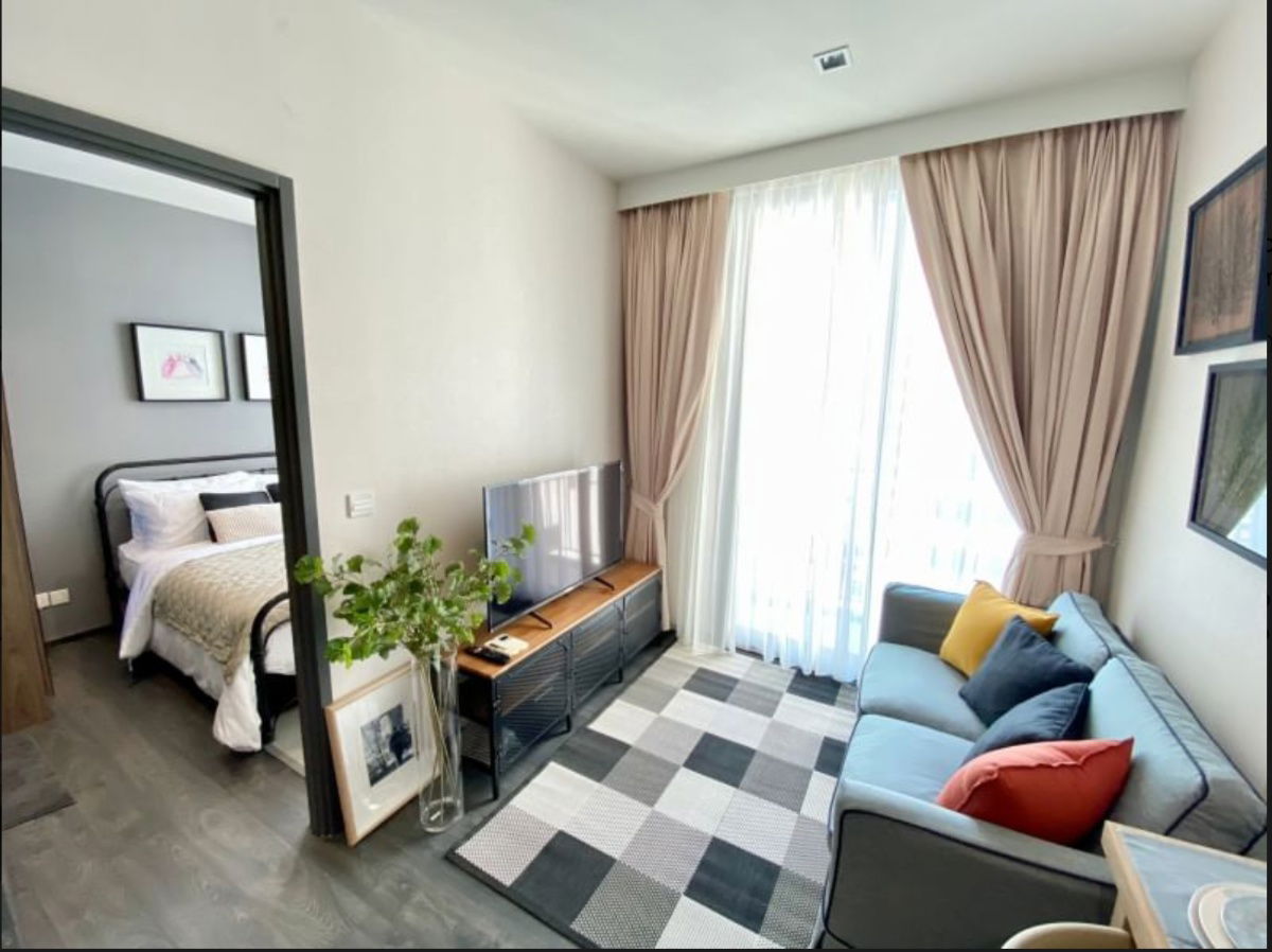 for rent Edge Sukhumvit23. 1bed 30sqm. Line id: @pfagent