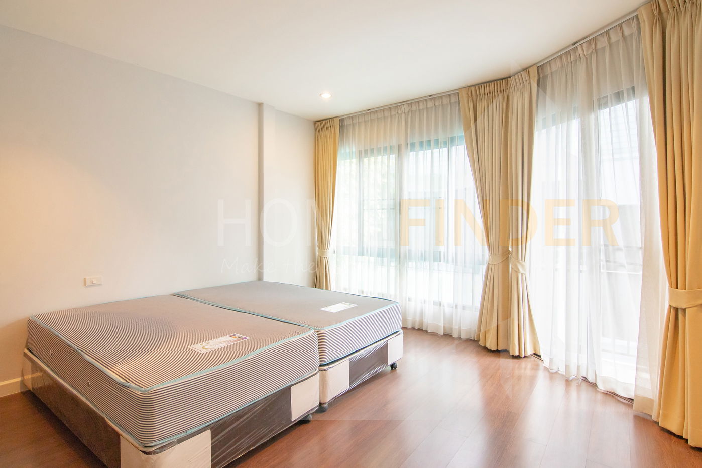 Veranda Ville House 4 bedrooms, for rent