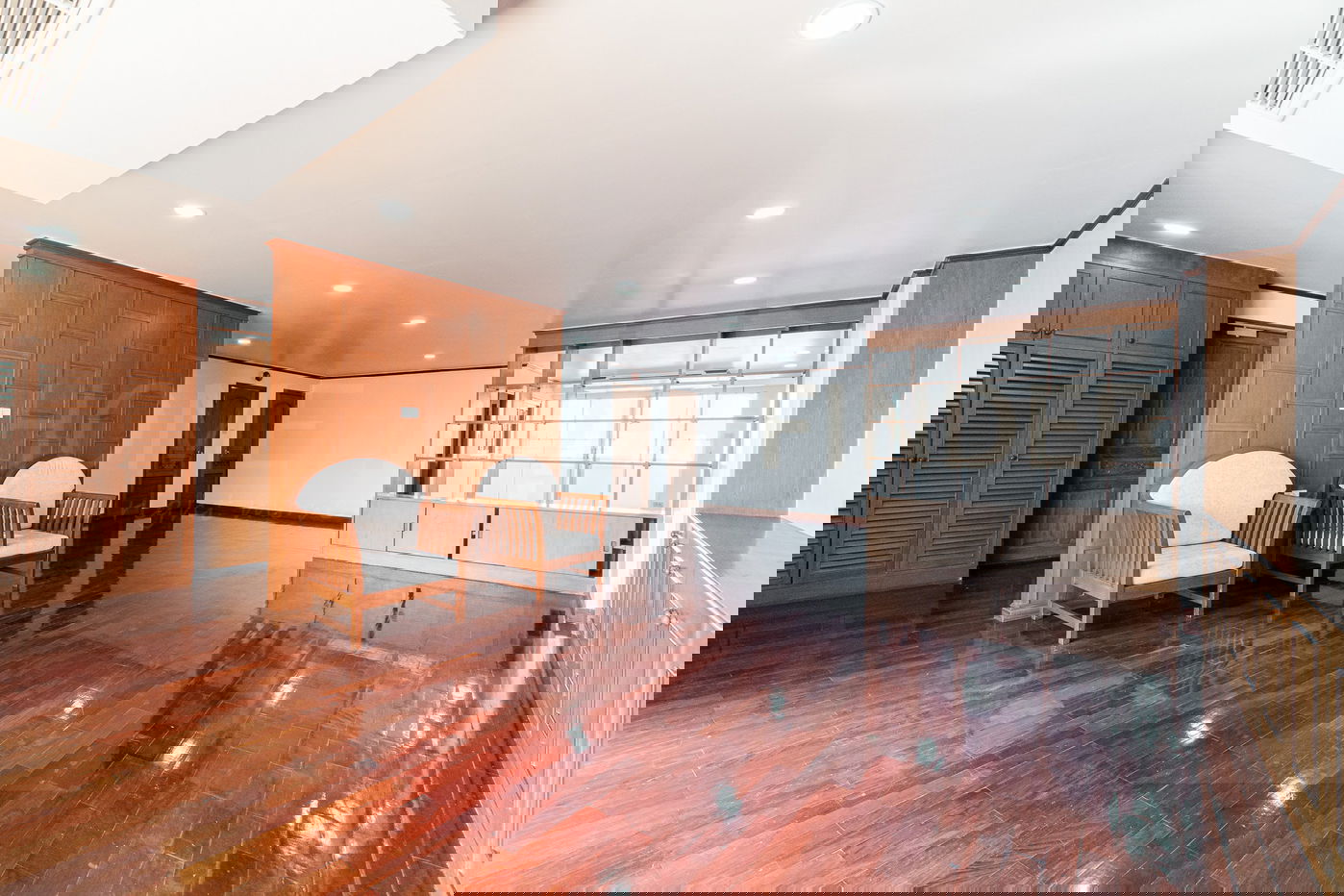 Regent on the Park 2 3 bedrooms, for rent