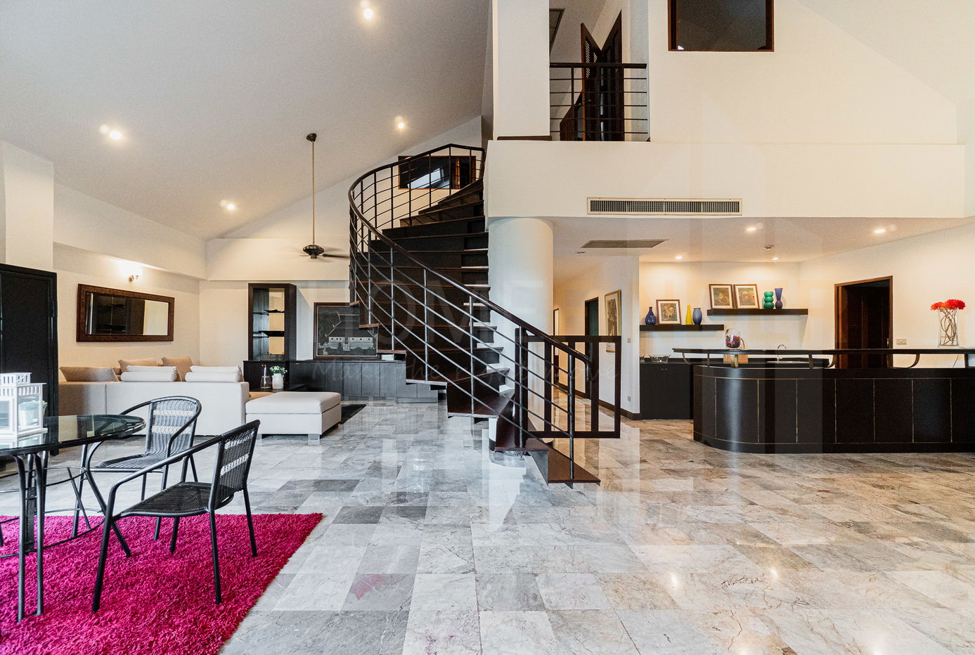 Raintree Village Apartment 4 bedrooms, for rent