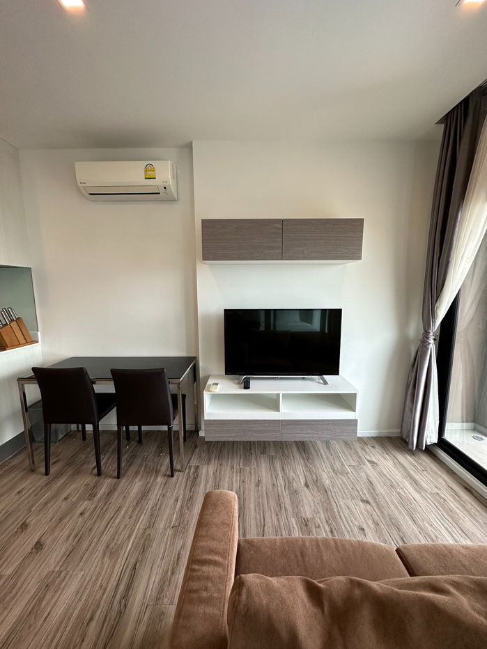 KNIGHTSBRIDGE THE OCEAN SRIRACHA 10000 บาท