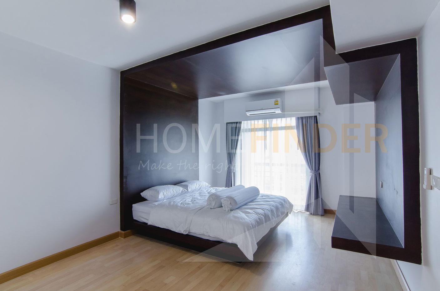 Royal Castle တွင် အိပ်ခန်း ၃ ခန်း ငှားရန်ရှိသည်။