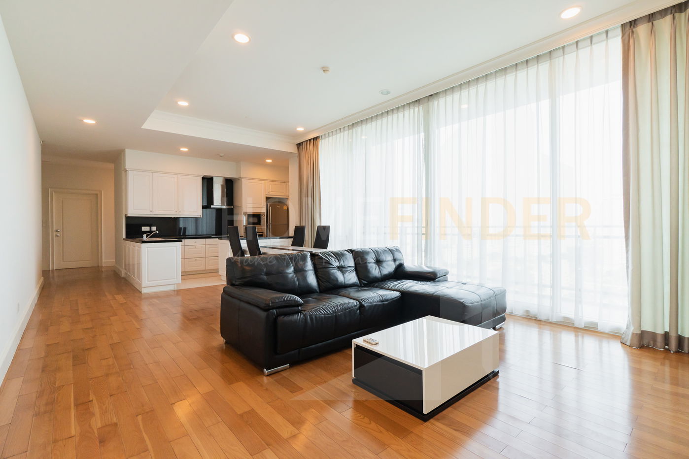 Royce Private Residences 2 bedrooms, for rent