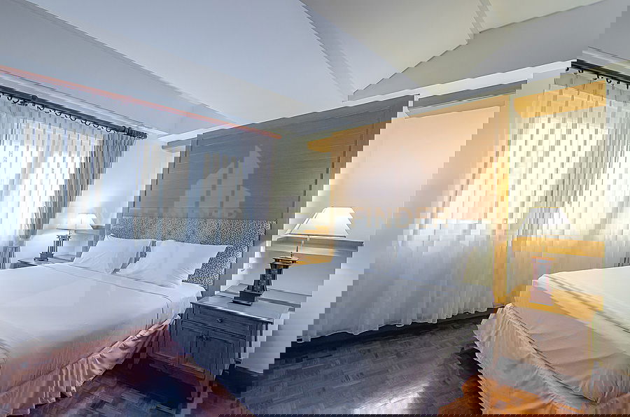 Embassy Place Apartment 2 bedrooms, for rent