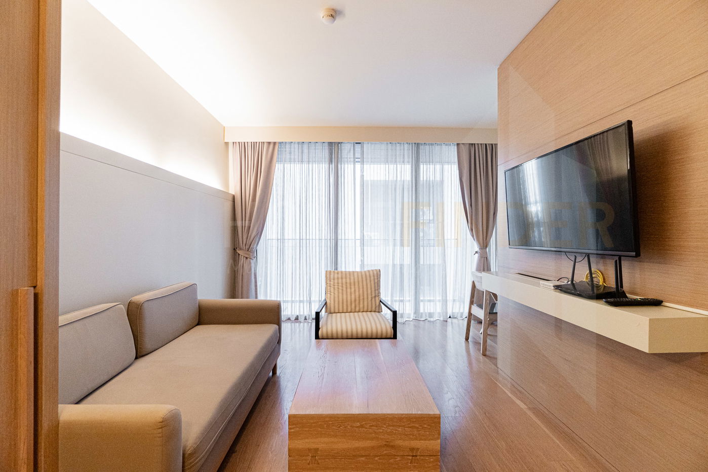 The Philo Residence 1 bedroom, for rent