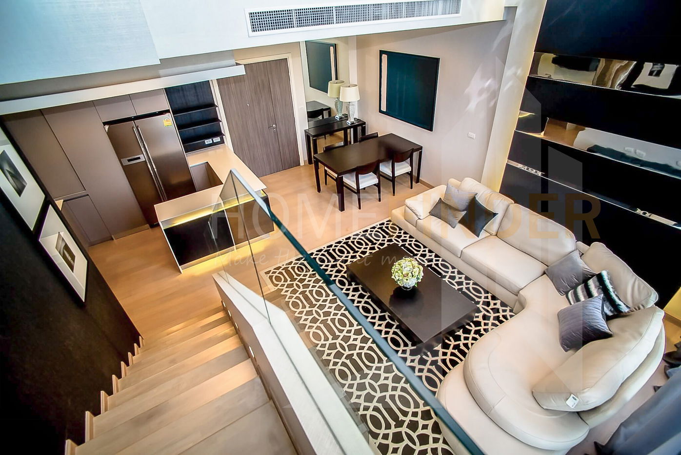 Urbano Absolute Sathon-Taksin 3 bedrooms, for rent