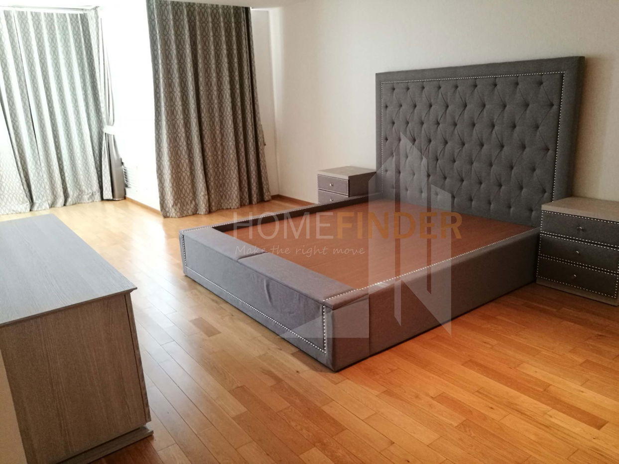 Empire Place 3 bedrooms, for rent