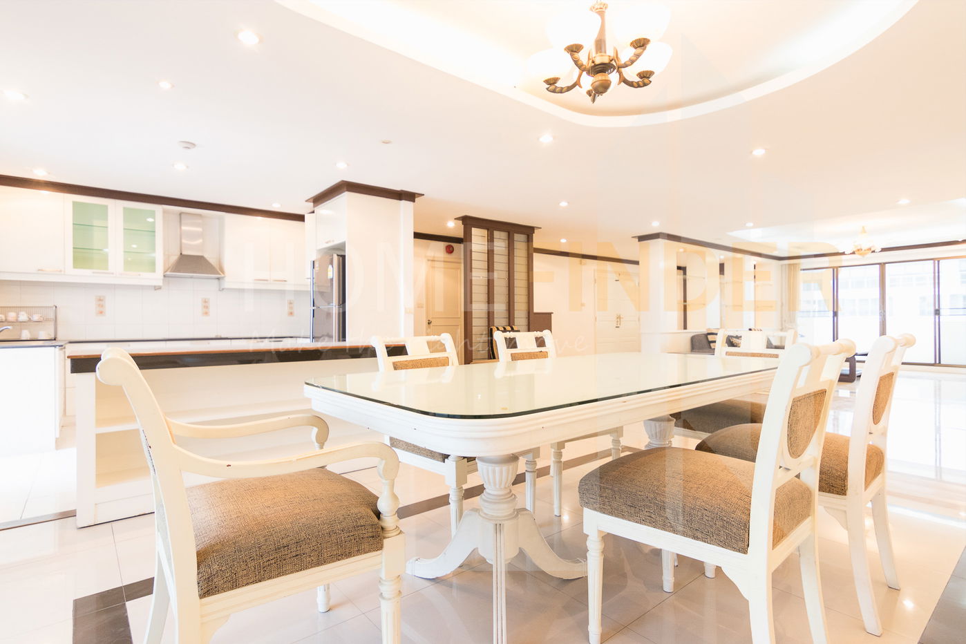 Regent on The Park 2 3 bedrooms, for rent