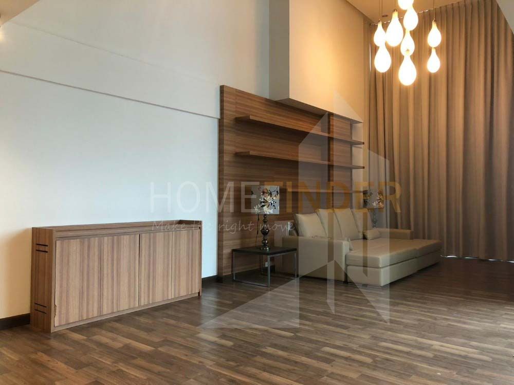 The Rajdamri 2 bedrooms, for rent