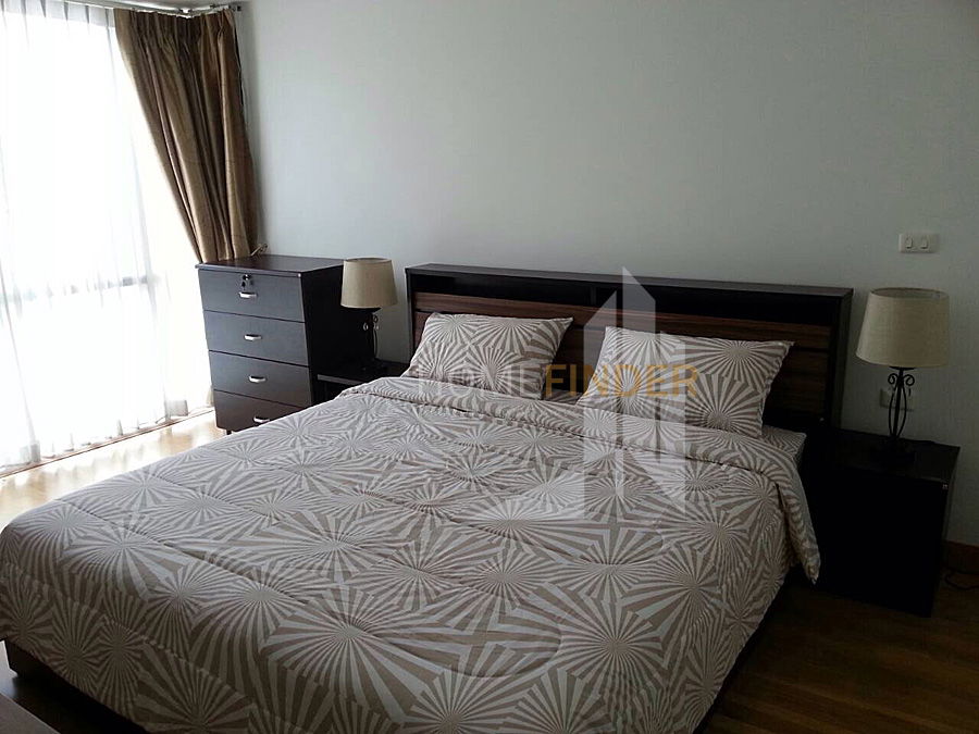 ซีรีนเพลส สุขุมวิท 24 2 ห้องนอน, ให้เช่า