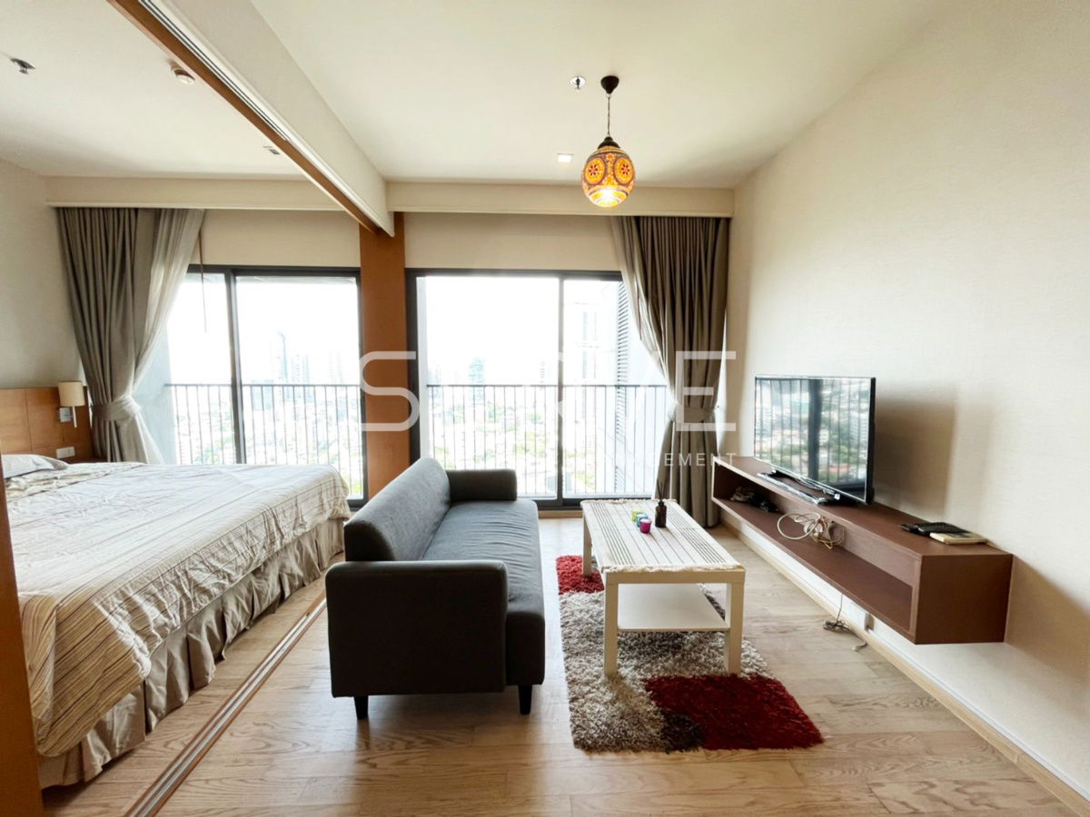 Studio with Bathtub  High Fl. 25+ Fully furnished Perfect Location BTS Thong Lo At Condo Noble Remix / Condo For Rent
