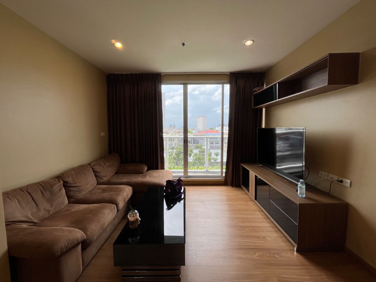 The Tree Bangpo ငှားရန်ရှိသည်။