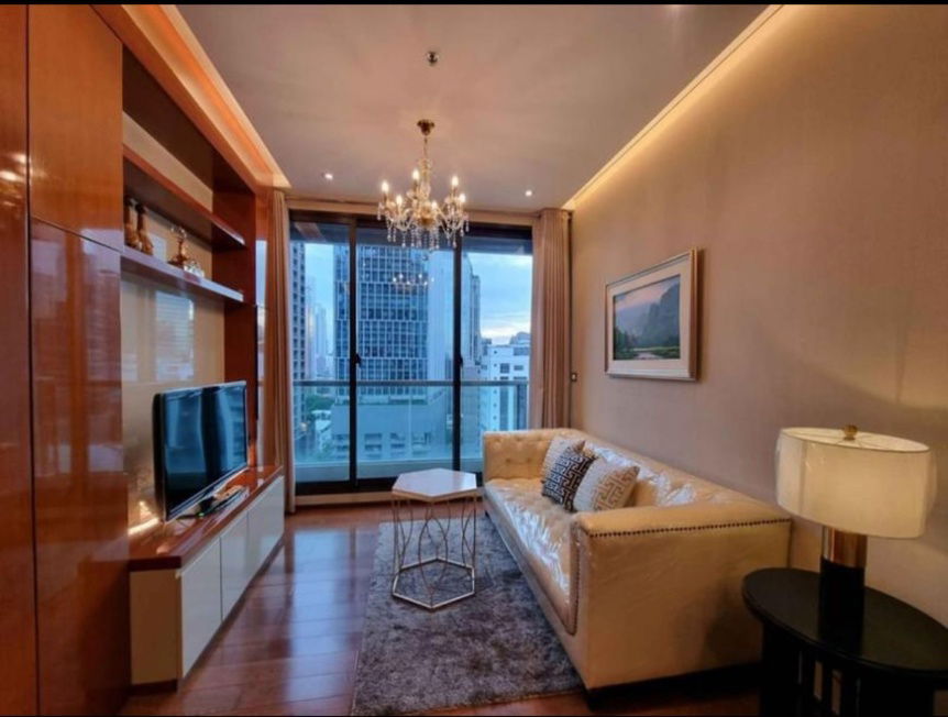 for rent The Address Sukhumvit28. 1bed 45sqm. Line id: @pfagent