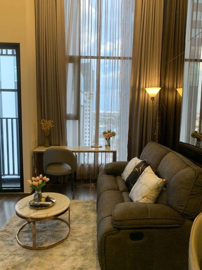 Knightsbridge Space Ratchayothin (Duplex) LineID : @Rizzestate