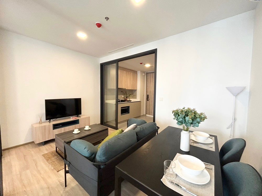 XT Phayathai 🍁 (XT PHAYATHAI) near BTS Phayathai 🍁 call 095-2465879