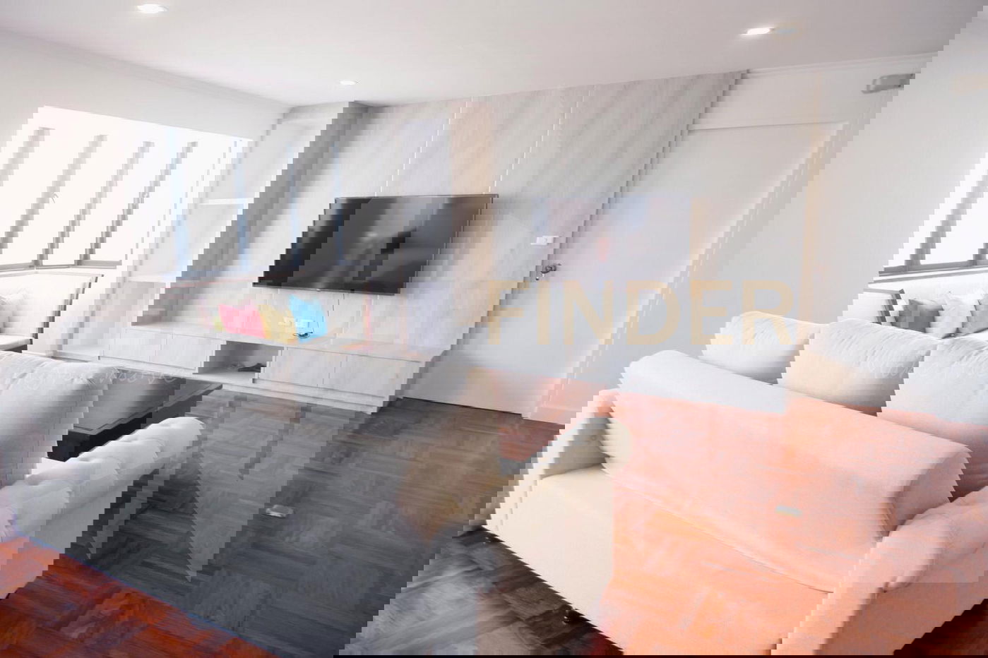 Omni Tower Sukhumvit Nana 2 bedrooms, for rent