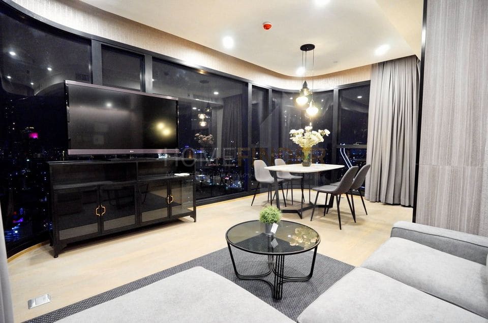 Ashton Chula - Silom တွင် အိပ်ခန်း ၂ ခန်း ငှားရန်ရှိသည်။