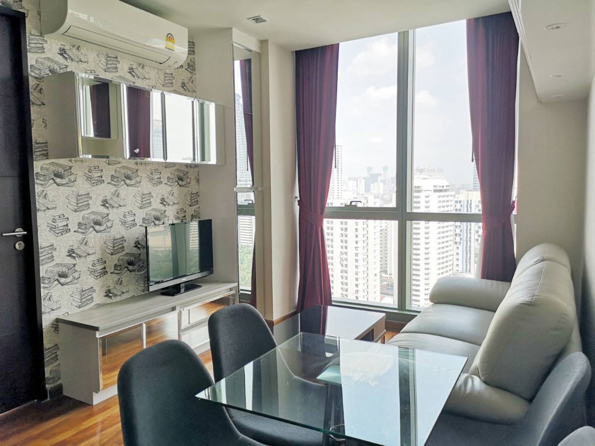 Renting Wish Signature siam 2 bed