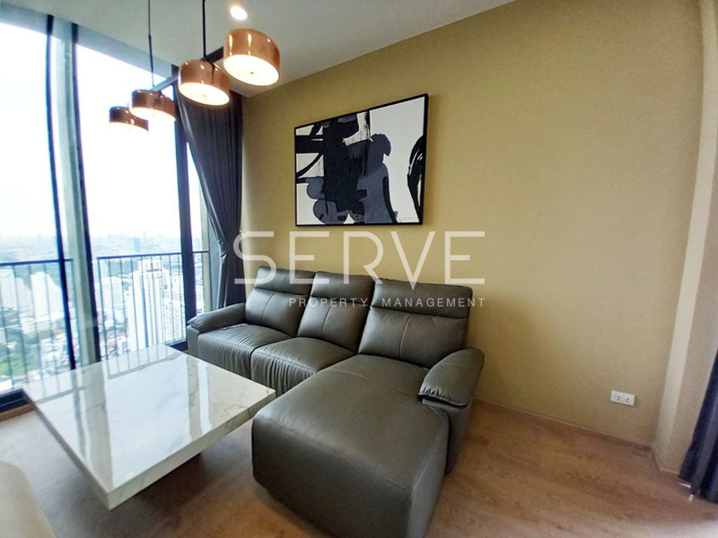 Corner Unit 2 Beds Nice Decorate Super High Fl. 40+ Good LocationBTS Asok & MRT Sukhumvit 550 m. at Noble BE19  Condo / For Rent