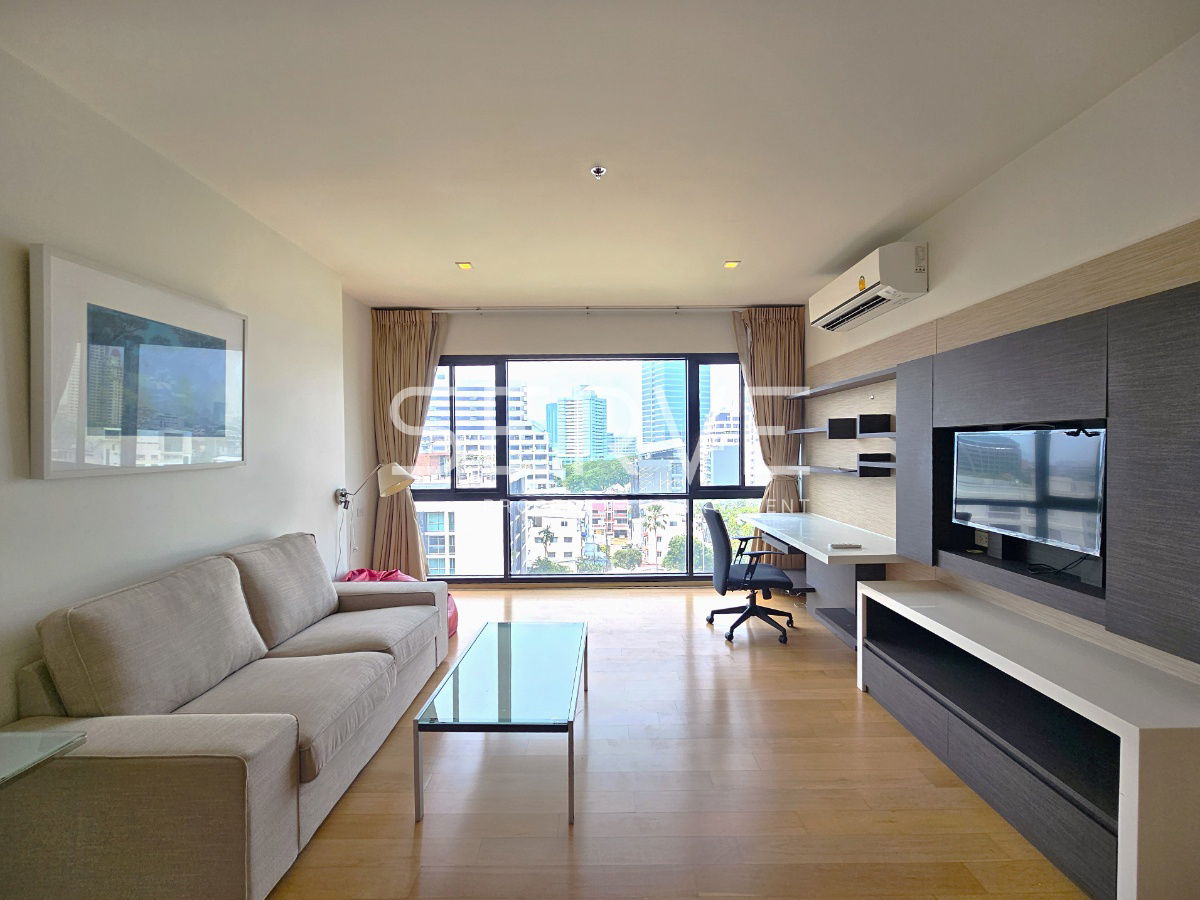 1 Bed with Bathtub Nice Room Good Location BTS Ari 200 m. & La Villa Market 250 m. at Noble Reflex  Condo / For Rent