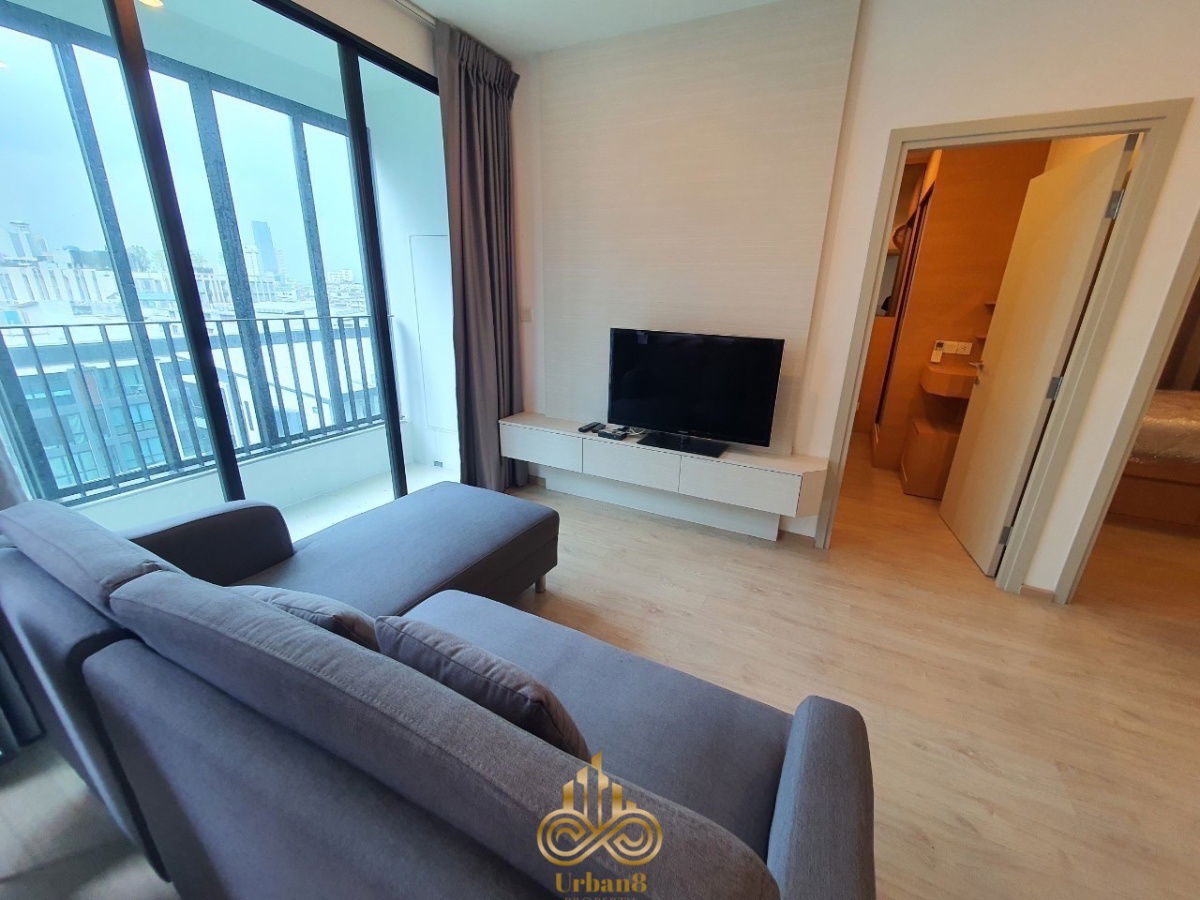 靠近朱拉隆功大学的两间卧室（最多可入住 3 人）。