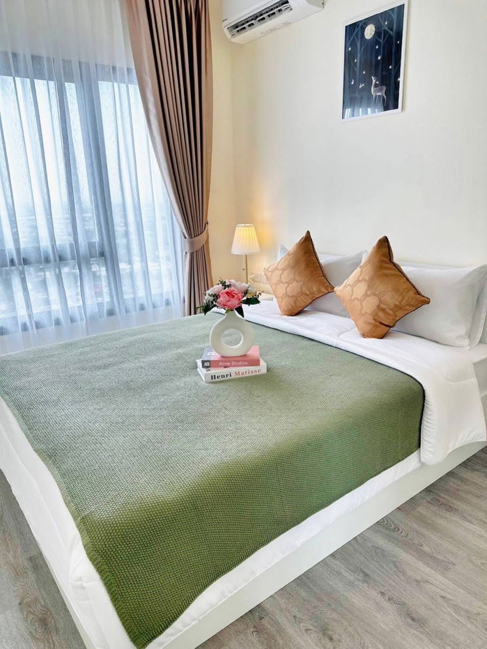 G7608💛中国客户，请加微信。(在联系方式的旁边)For rent Rich Park @ Triple SReady to move in ⬛🟨 📞 065 695 3645🟨⬛