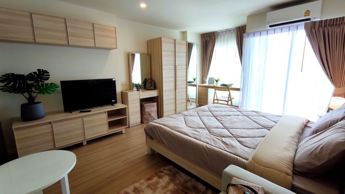 For rent condo ready to move in