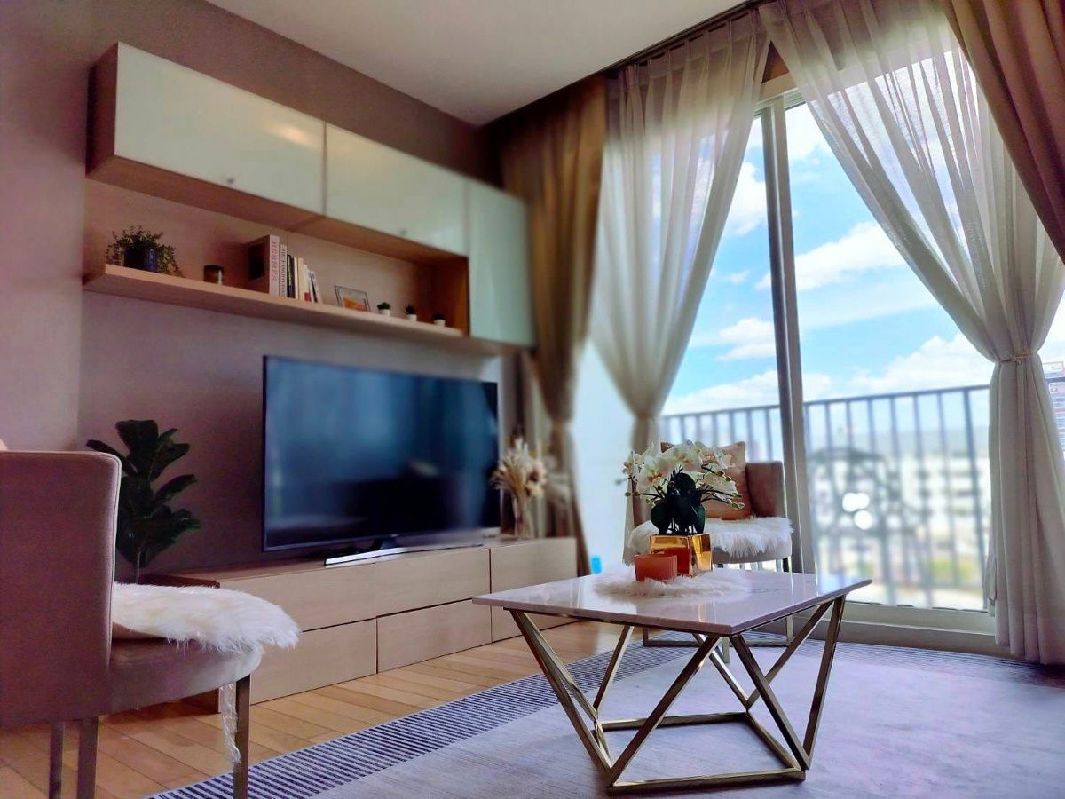 Siri at Sukhumvit, for Rent 2 Beds, 70 sqm, fully furnished, including bathtub, kitchen utensils, ready to move in immediately, near BTS Thong Lo