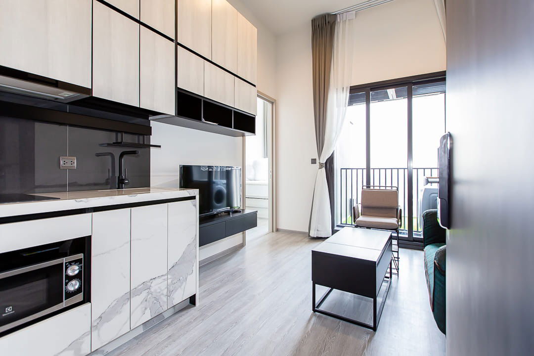 LineID : @Habitant (with@ Ahead) The line Sukhumvit 101 Near BTS Punnawithi 250 m. Available!!